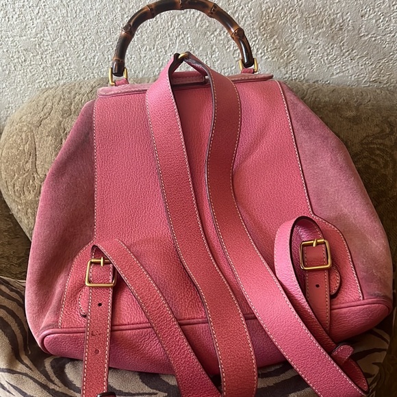 Beautiful HTF Pink Suede & Leather GUCCI Backpack w/Bamboo handle and Closures - Picture 4 of 12